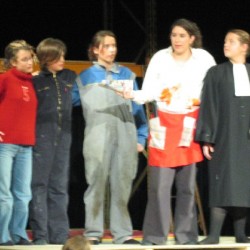 Midzomer (1) - Toneelvereniging Plankenkoorts 